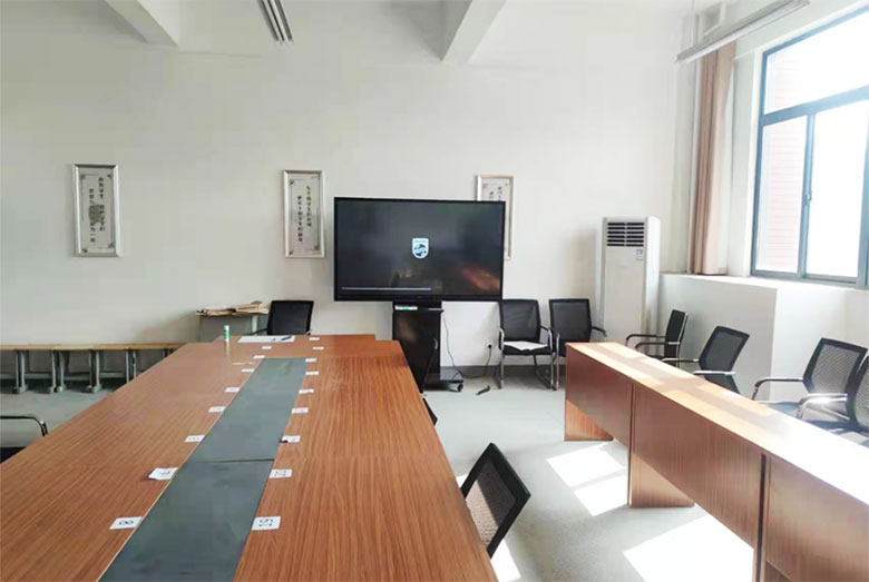 合肥衡安学校携手飞利浦会议平板，赋能智慧校园建设！
