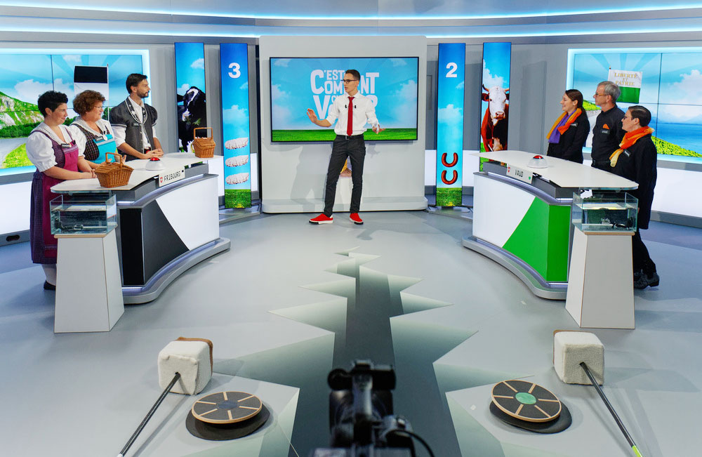 La Télé 通过 Philips 展示了一种独特的工作室方法